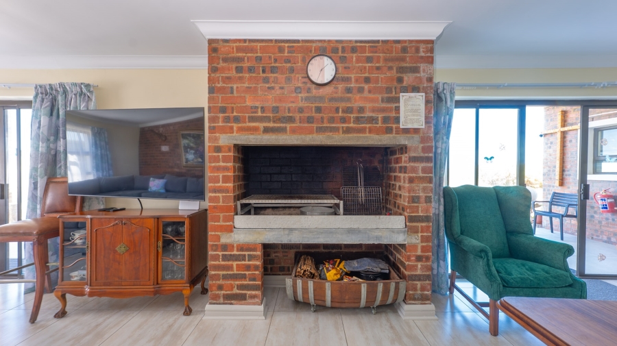 12 Bedroom Property for Sale in Agulhas Western Cape